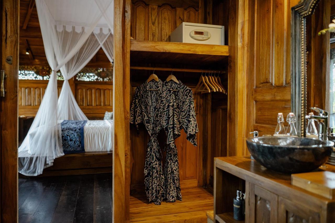 Airsania Ubud Antique Villas 외부 사진