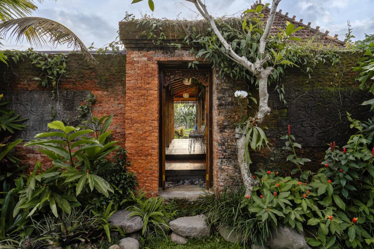 Airsania Ubud Antique Villas 외부 사진